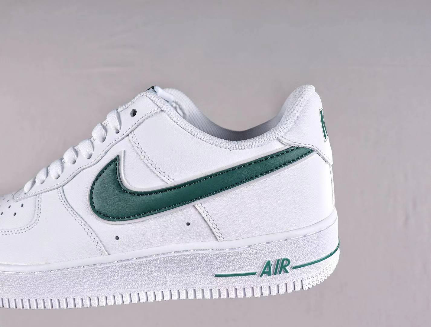 expect a shoe in this price range