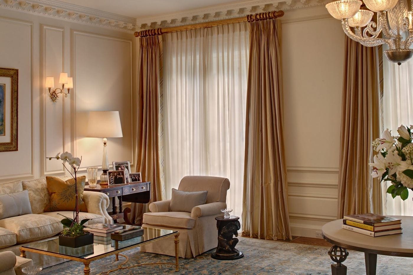 Curtains Dubai