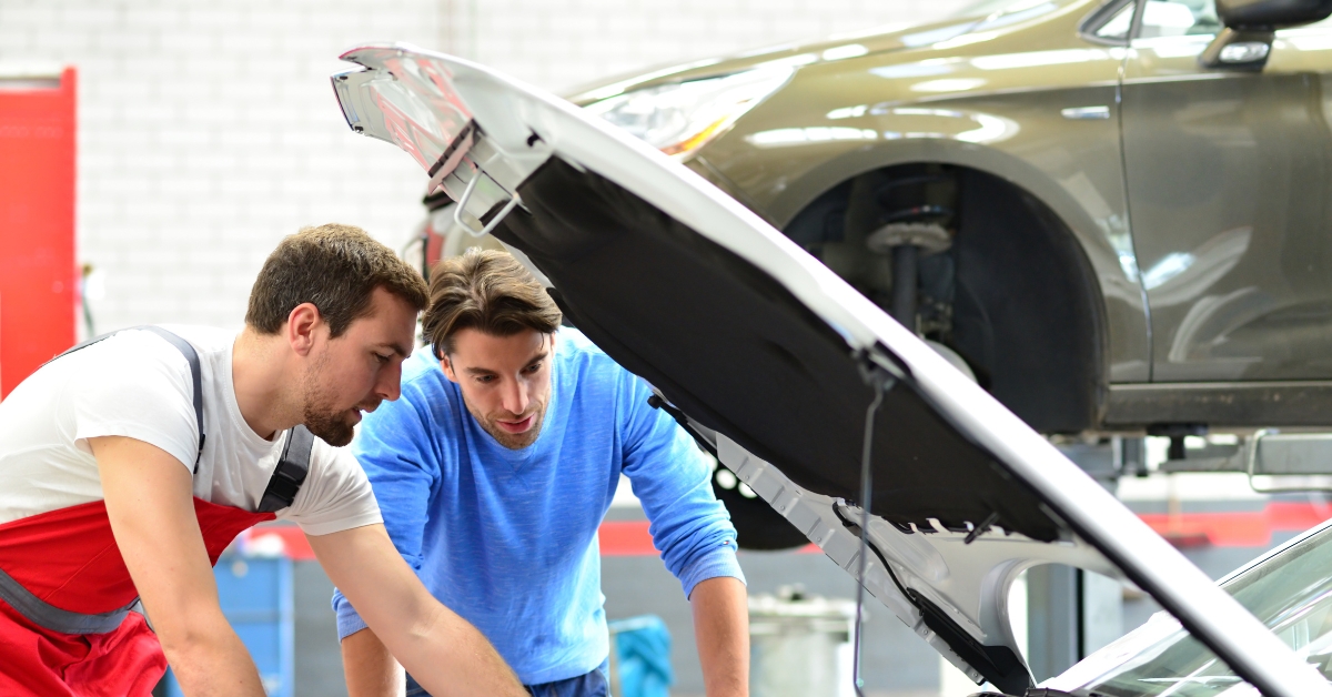 Rajab Auto Services & Collision Repair Shop Ottawa